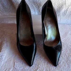 BCBG  Paris ,High Heeled, Classic Pumps